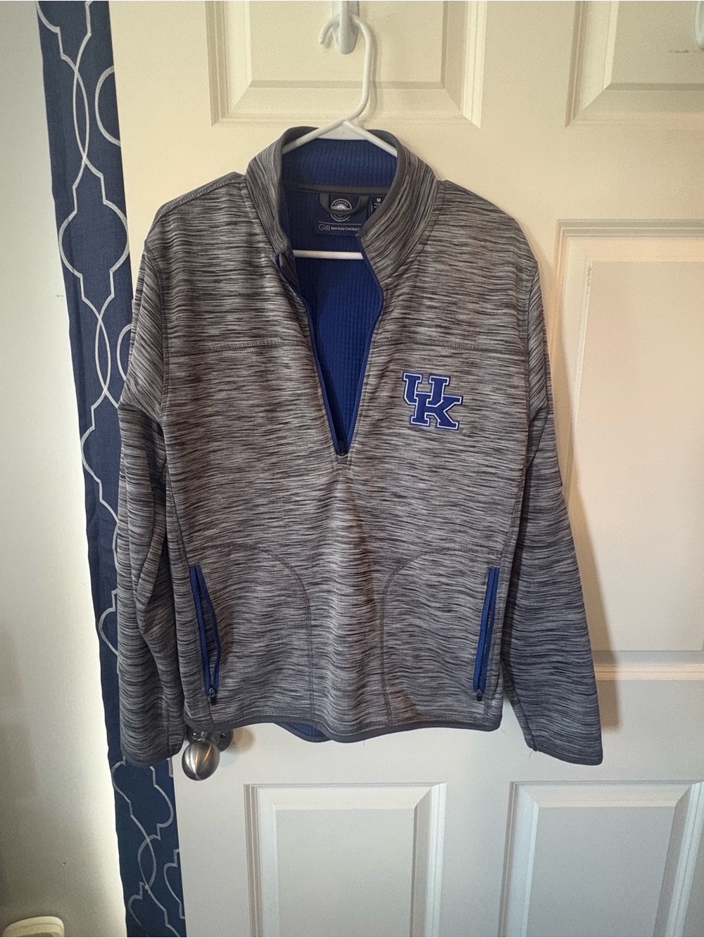 Men's Gray Quarter-Zip Pullover with Blue Accents - University of KY Logo